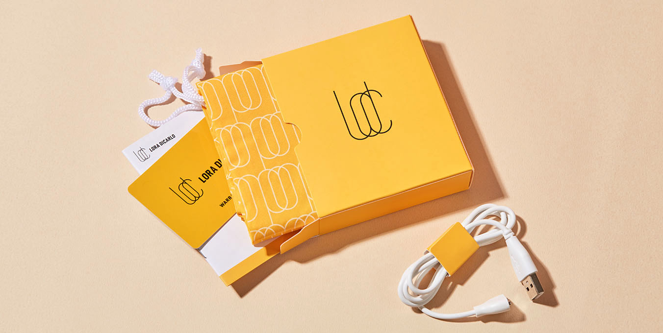 Lora DiCarlo packaging with charger cables
