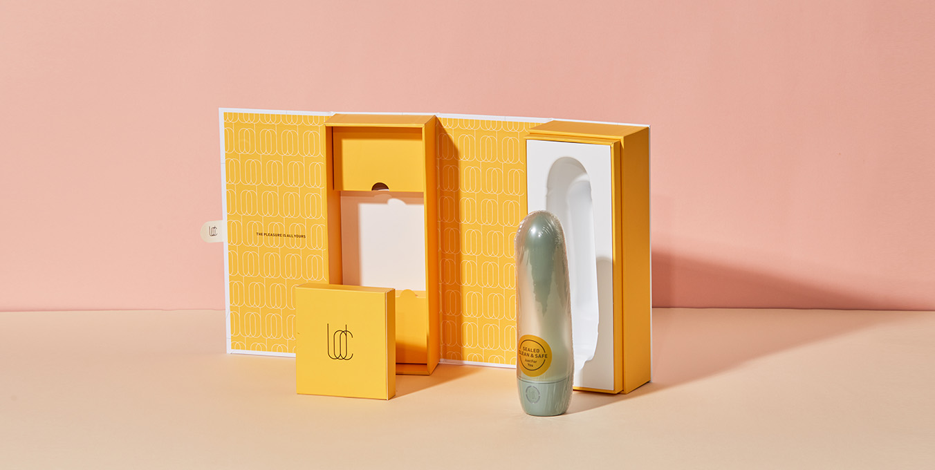 Lora DiCarlo Yellow Packaging Design